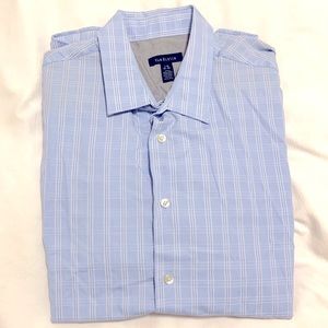 Men’s Van-Heusen Button Down